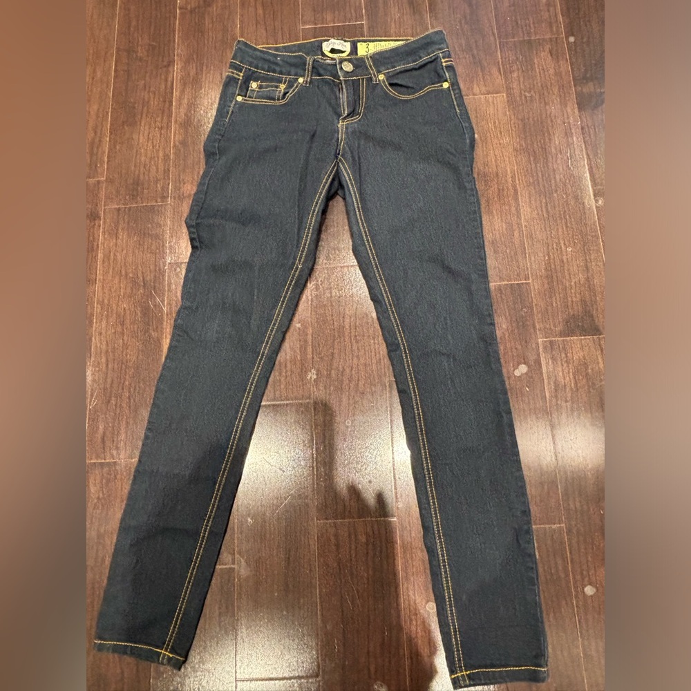 Skinny jeans